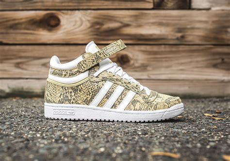 sneakers herr adidas|Adidas snakeskin sneakers.